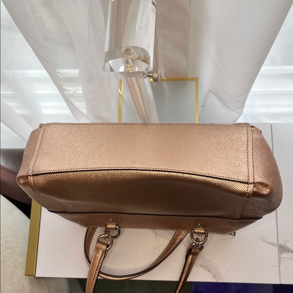 Coach Rose Gold Metallic Satchel Bag w/detachable, long Shoulder Strap - Picture 10 of 11